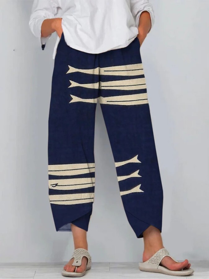 Retro Art Fish Cropped Casual Pants 8f49